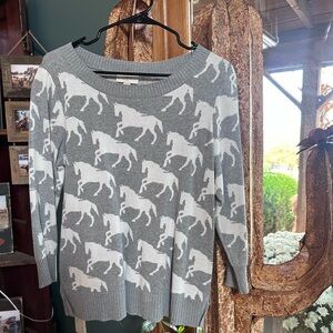 Women’s horsey sweater